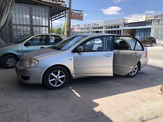 Toyota corolla tavan döşemesi değişimi