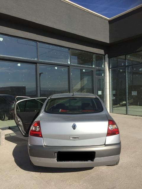 Megane tavan döşemesi değişimi