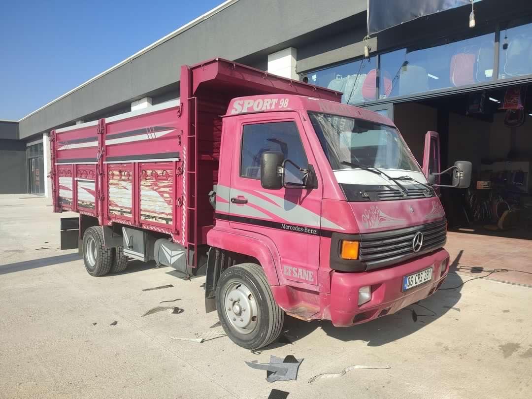 Mercedes taban döşemesi