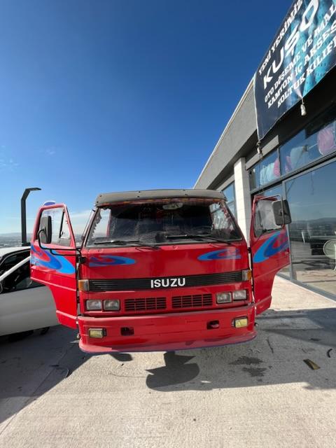 Isuzu iç döşeme işlemi