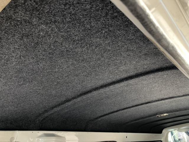Mazda tavan, taban ve koltuk kılıfı işlemi