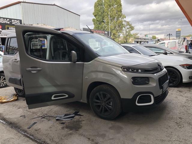 Citroen berlingo taban döşemesi
