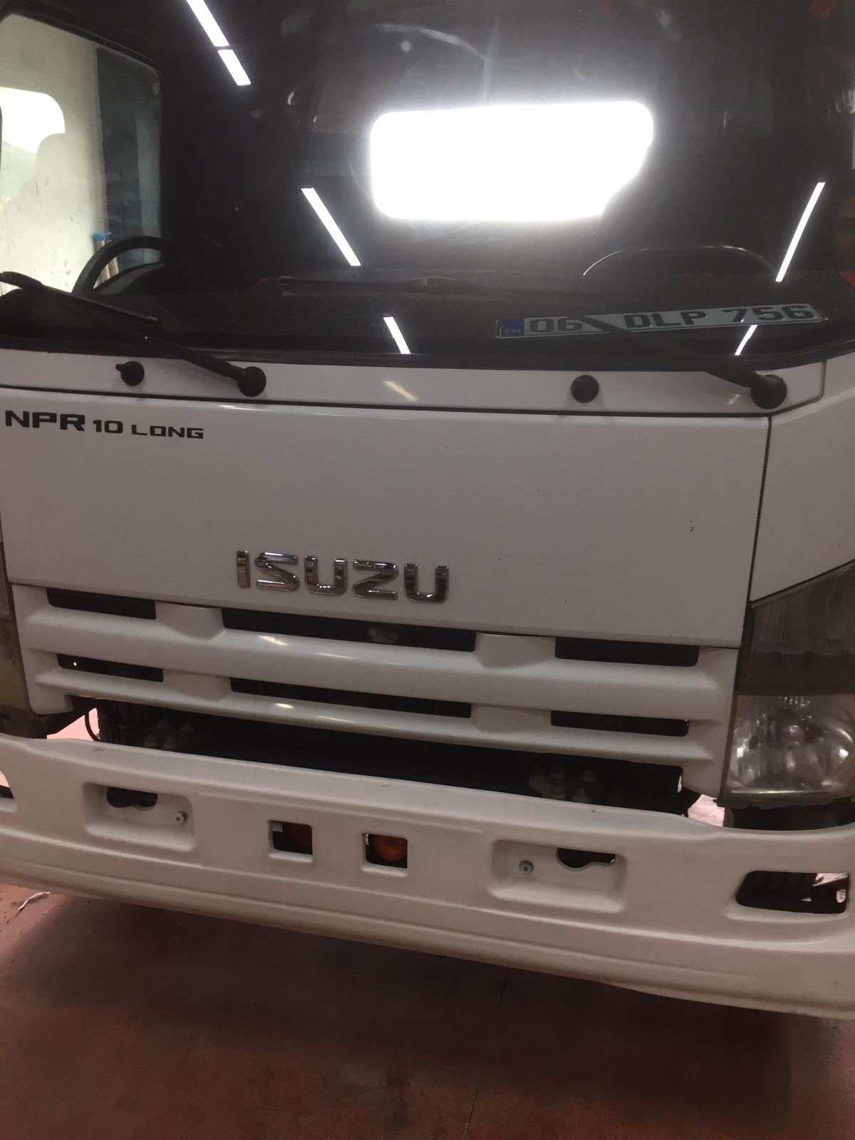 Isuzu iç döşeme